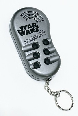 STAR WARS In Your Pocket Talking Keyring VADER YODA R2-D2 CHEWBACCA 2009 WORKING