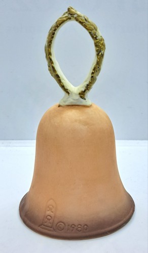 Vintage 1980 RR Roman Bisque Porcelain Bell with Madonna Mary Jesus Christmas - Picture 4 of 10