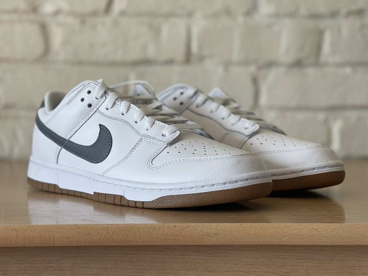 Nike Dunk Low ホワイト Nike dunk low W Triple white - Pennykix