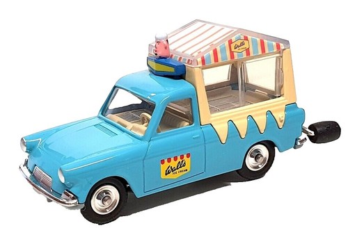 Corgi Toys Smith's Karrier Ice Cream Van Made In Great