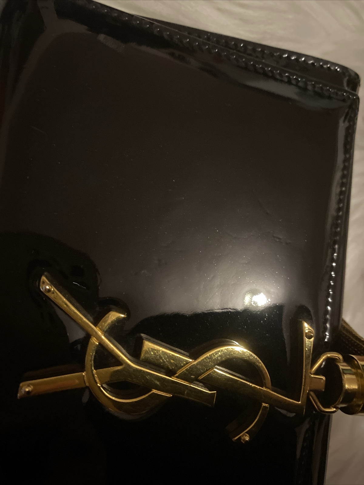 Borsa a tracolla YSL Saint Laurent classica monogramma nappa brevettata piccola.