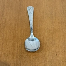 Vtg Winthrop Gerber Oneida Collectible Baby Feeding Silver Plated Embossed Spoon