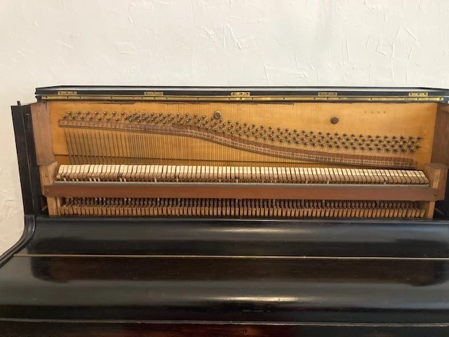 klavier mit Klavierhocker weil nicht mehr genutzt - Bild 3 von 3