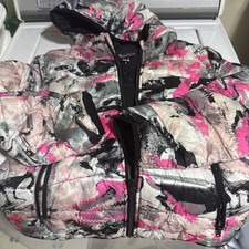 Under Armour Girls Print Cold gear Puffer Jacket Size XLarge Youth.