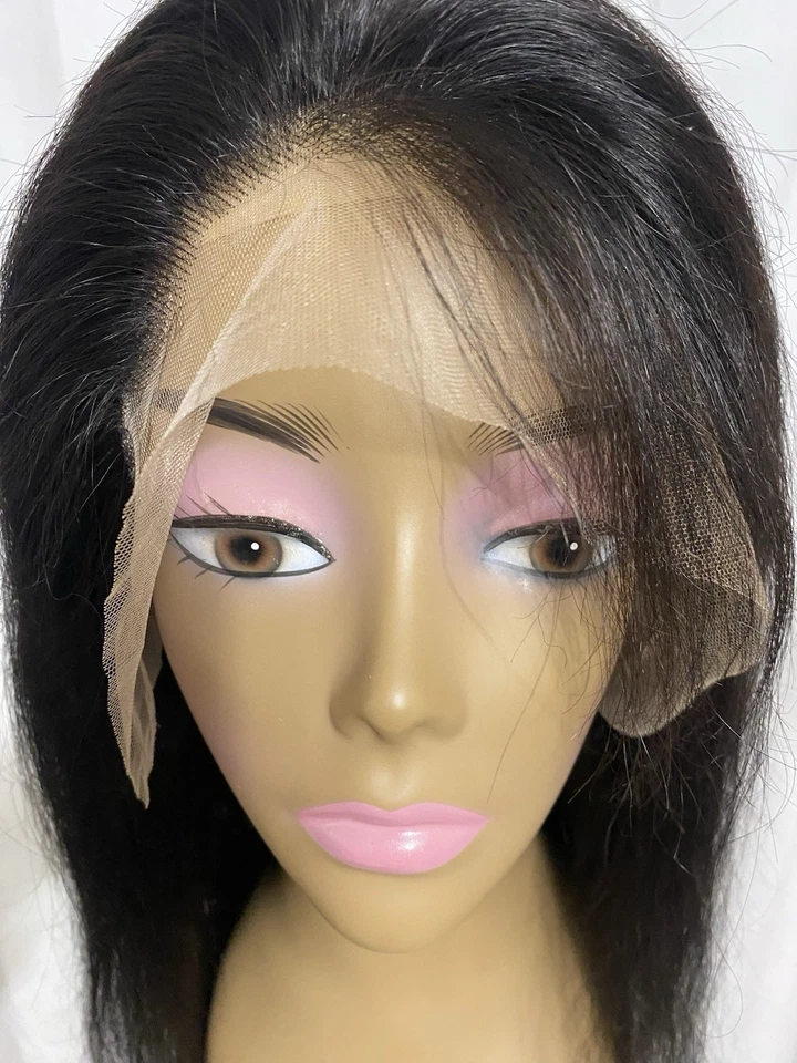 Peluca frontal de encaje 30 pulgadas 13x6 HD cabello humano liso sin pegamento pre-arrancado negra Foto 3 de 4