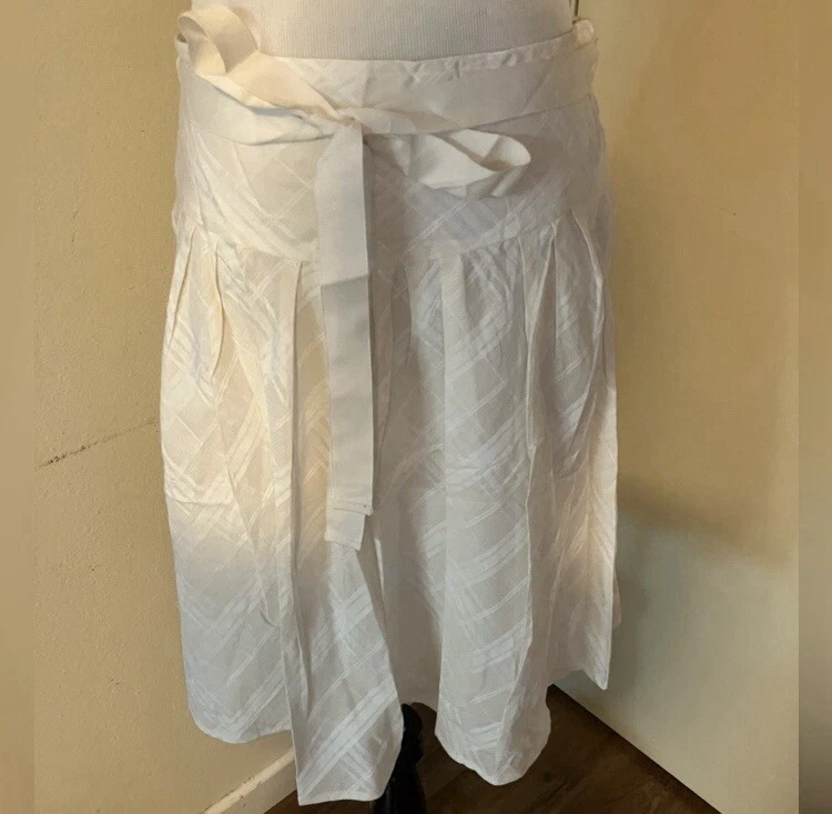 Lime Stone White/Creme Women Skirt with Bow