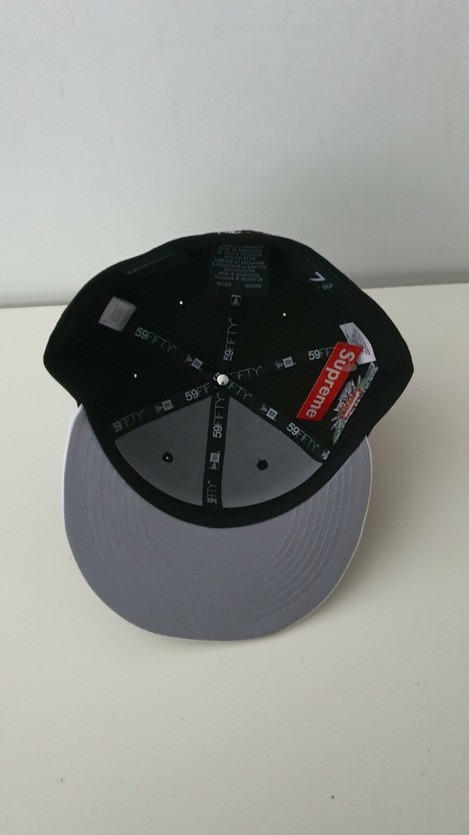 SS22 Supreme 2 Tone Box Logo New Era size 7 3/4 black cap