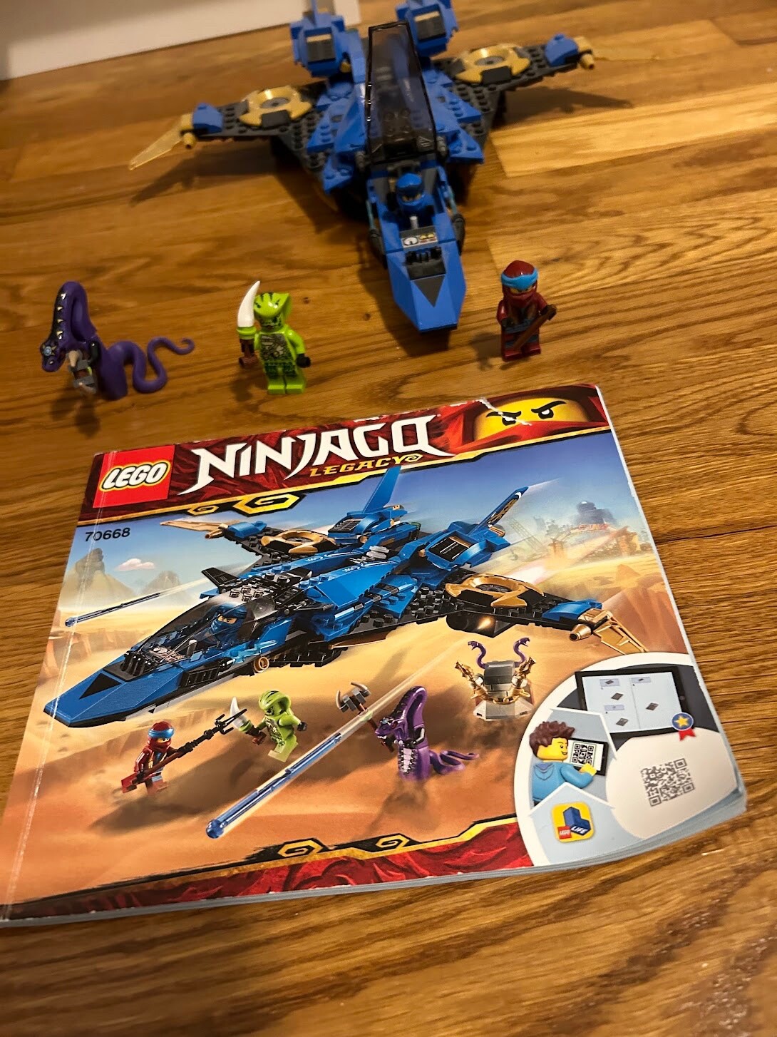 LEGO NINJAGO Jay's Storm Fighter (70668) 90 Complete Falak Tayyeb