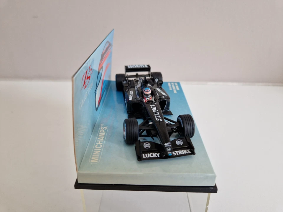 Minichamps 1/43 Lucky Strike BAR Honda 005 T. Sato - Concept Car 2004 - Immagine 2 di 4