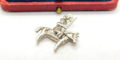 Sterling Silber kanadischer Gardist Soldat Charm Anhänger Vintage um 1970