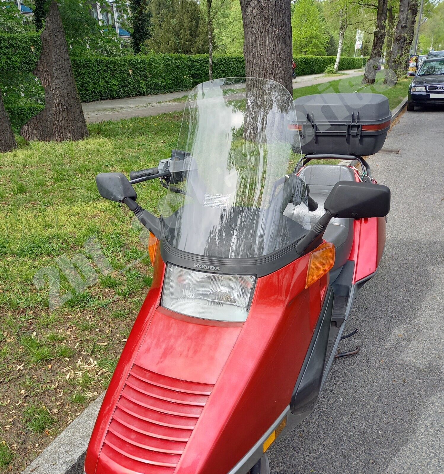 Foto 3 di 7