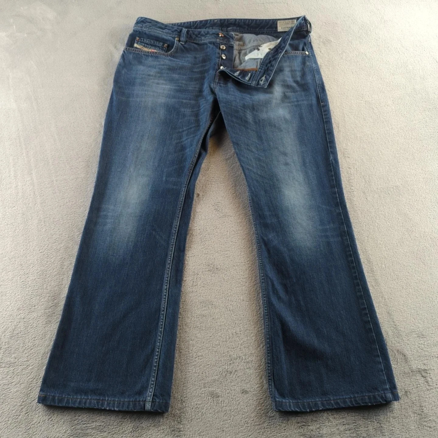 Diesel Zathan Jeans Mens Size 38 Fits 38x32 Blue Regular Bootcut 0801Z Denim