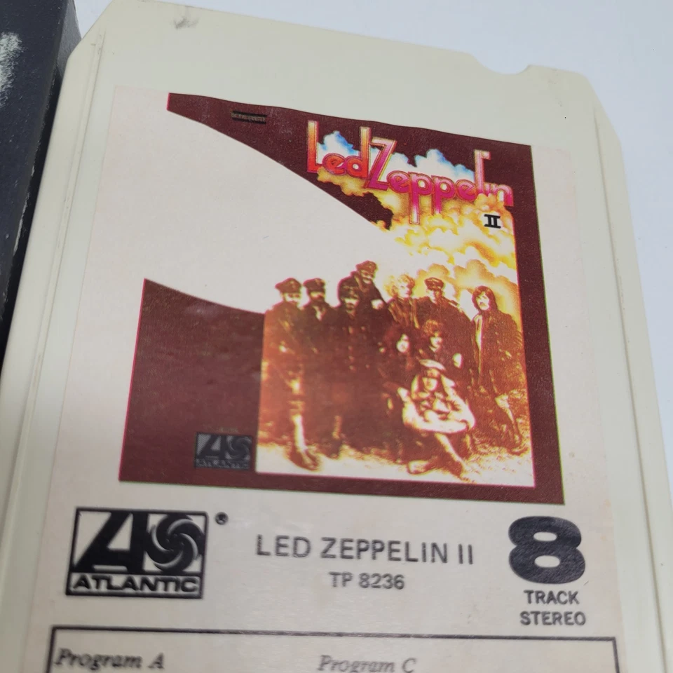 Led Zeppelin II  8-track Tape W/ Original Artwork Box Whole Lotta Love Rock  Foto 4 de 4
