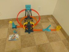 Hot Wheels Track Builder Unlimited Triple Loop Set Used Complete With Manual