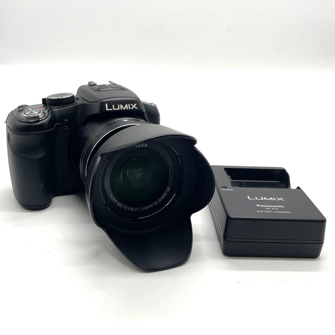 Preços baixos em Câmeras digitais Panasonic Lumix DMC-FZ200 12