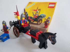 LEGO 6022 Horse Cart 1984 Castle Lion Knights Men At Arms incl instructions