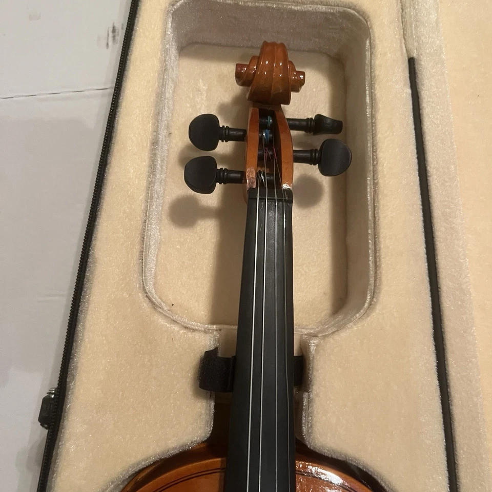 Violín Aston Villa Madera Maciza para Violín Principiante 3/4 Brillante 56cm Foto 4 de 4