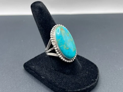 Navajo / Southwest Shield Ring 925 Silver w/Bisbee Turquoise