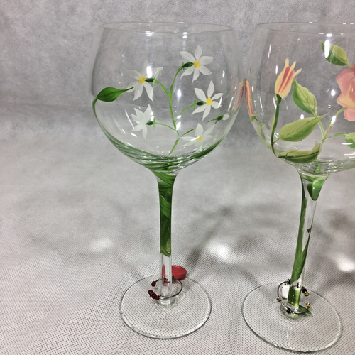 Block Basics Set of 4 Hand Painted Goblets Papillon Floral w/ Box - Picture 19 of 24