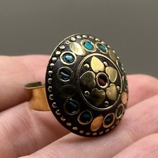 BEAUTIFUL VINTAGE TIBETAN BRASS RING WITH STONES