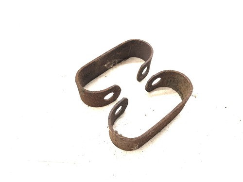 VW Golf 1 2x Klammern Hosenrohr Krümmer Abgaskrümmer Halter Halterung Cabrio JB