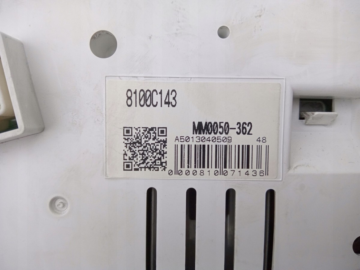Mitsubishi Pajero Sport II Speedometer Cluster Gauge 8100C143 | OE