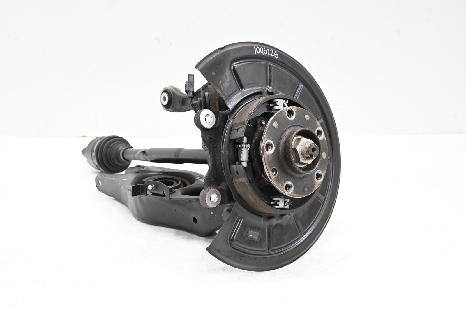 ⭐ 14-21 Maserati Quattr Ghibli Rear Right Spindle Knuckle Hub Output Axle Oem