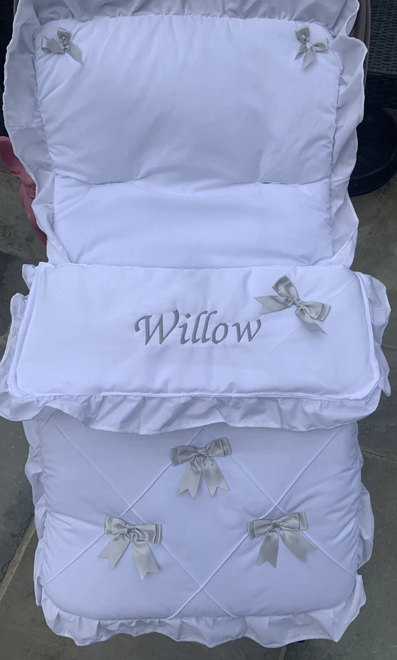 Manguito de cochecito blanco personalizado con arcos. Unisex para niño niña Foto 4 de 4