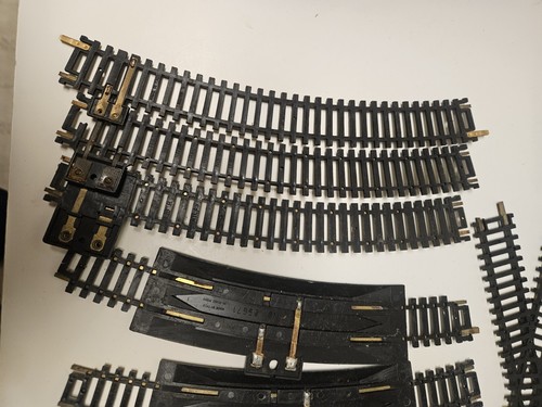 HO Scale Silvine Pair R & L Remote Switches 408, 18R Term Tracks, AHM 30 Cross - Picture 10 of 18