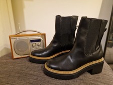 Black Chunky Chelsea Boot Size 6