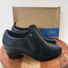 Clarks Emily2 Reyna Navy Leather Ankle Boots W 11 M Block Heel Zip Booties NIB