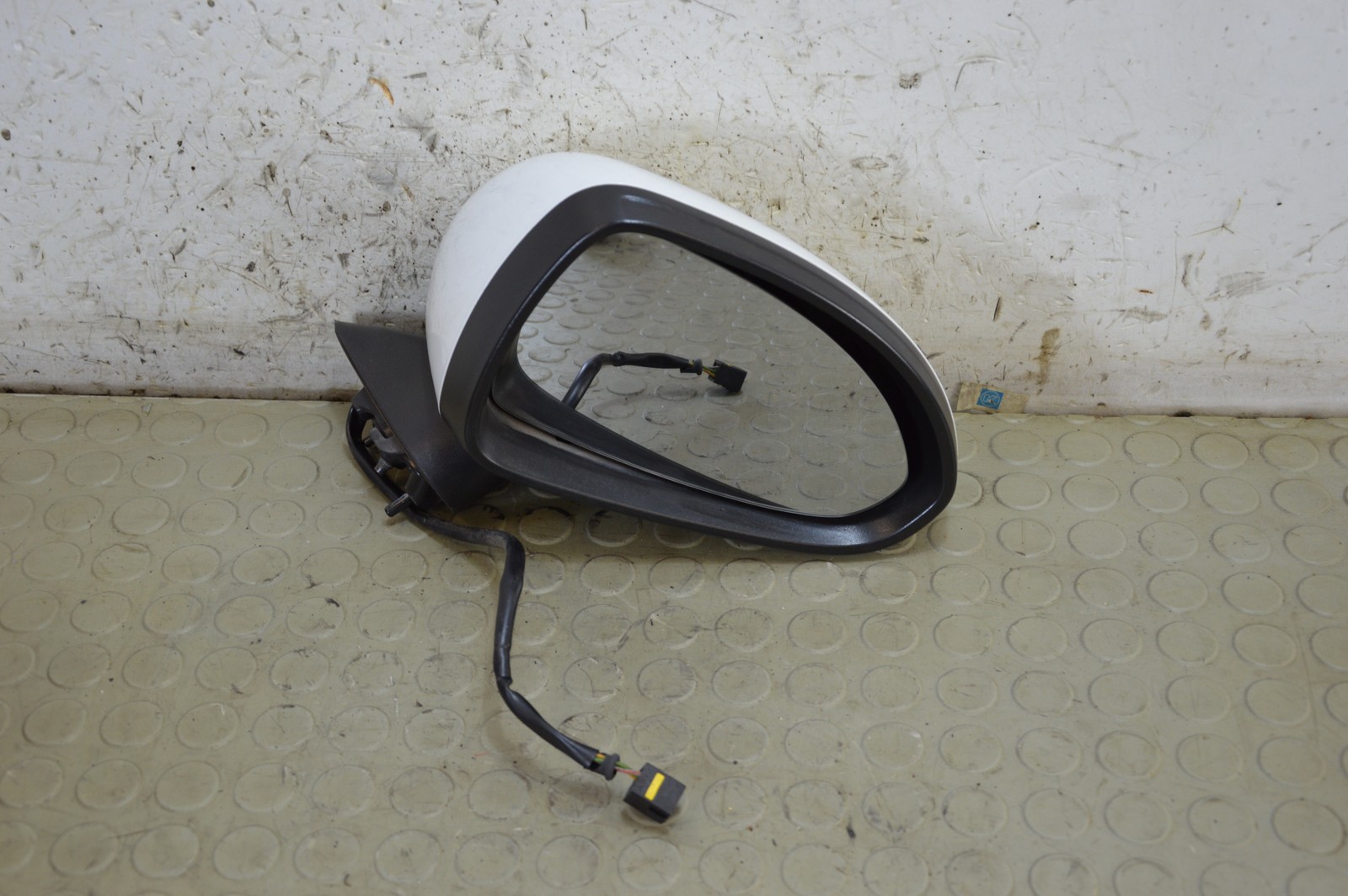28785 Specchietto retrovisore elettrico ant dx Opel Corsa D dal 2011 al 2015 cod