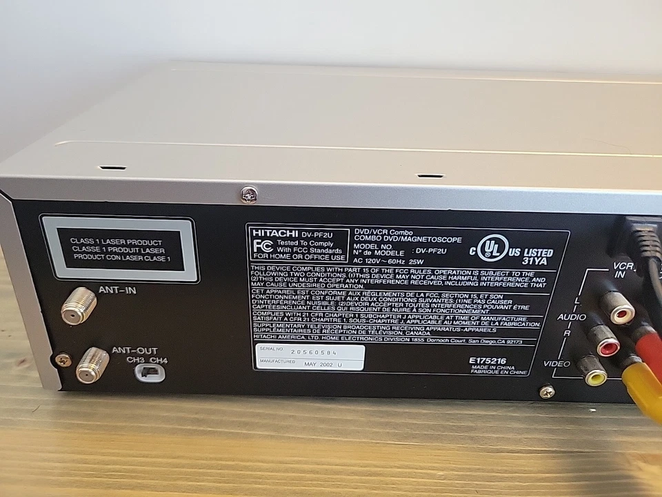 HITACHI DVD/VCR COMBO MP3 PLAYBACK MODEL DV-PF2U NO REMOTE TESTED - Image 4 of 4