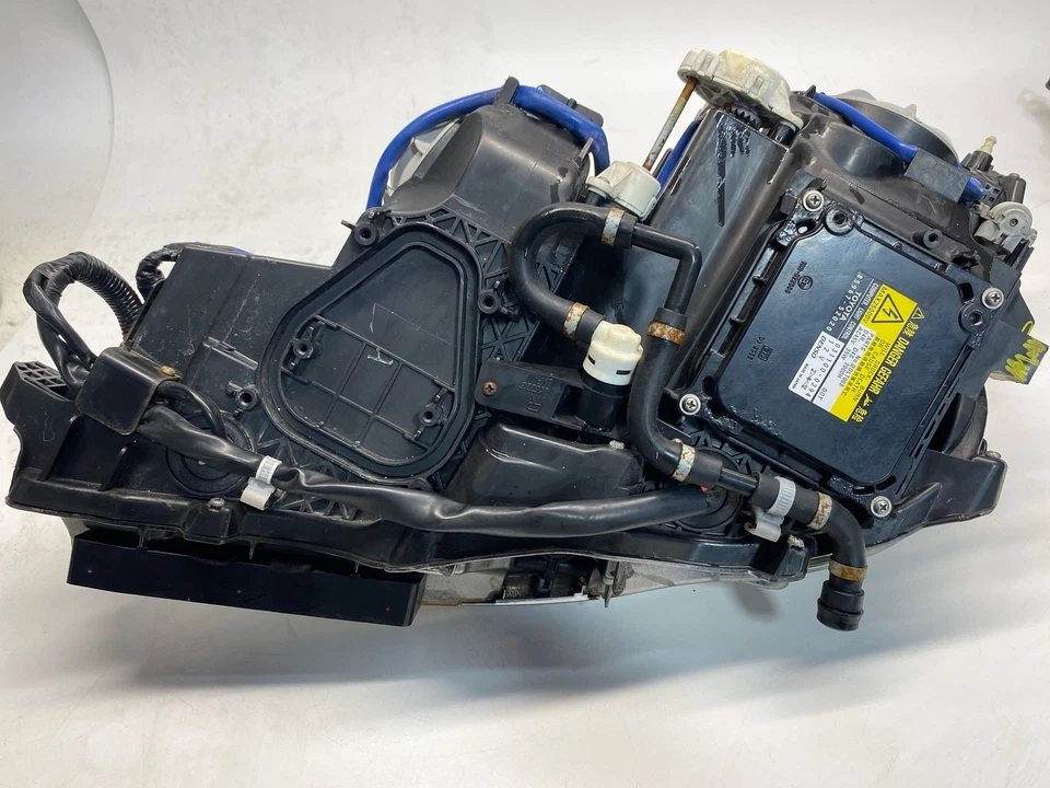 Conjunto de faros derechos usados se adapta a: Lexus LS460 2008 xenón HID R. mercado de EE. UU. derecho Foto 3 de 4