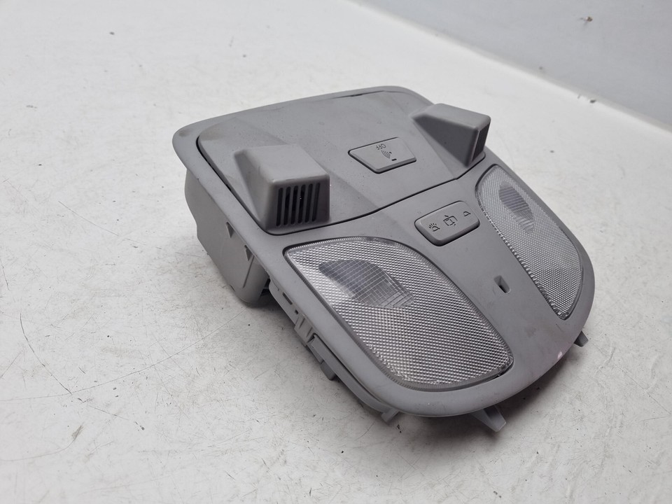 HYUNDAI I40 MK1 FRONT ROOF READING COURTESY LIGHT 2011 2015 eBay