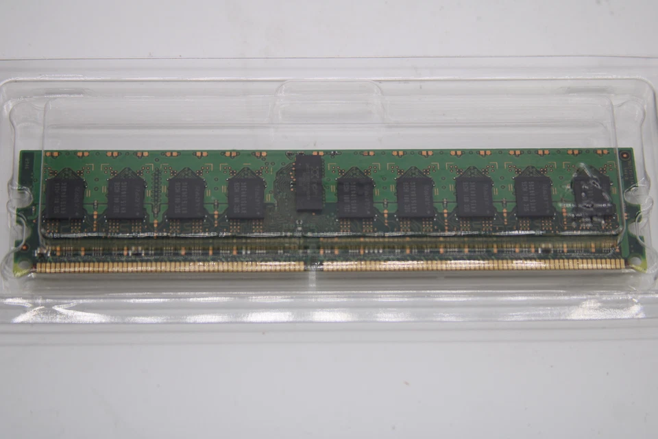 Samsung 1GB RAM Memory 1Rx4 PC2-5300P-555-12-H3 M393T2950GZA - Image 2 of 2