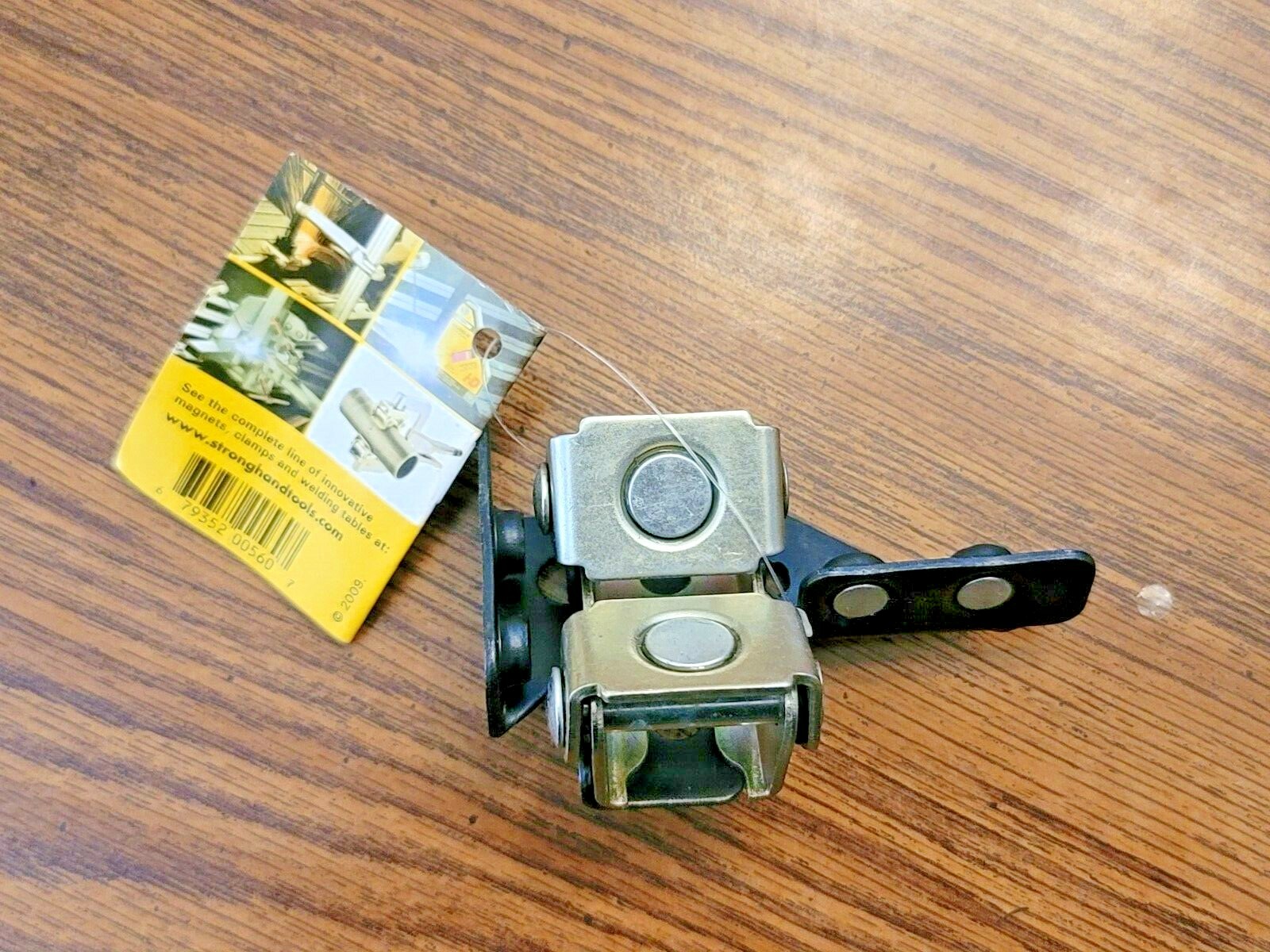 Strong Hand Tools MAG TAB Magnetic Welder Helper w/Pivoting V-Jaw #MFT10