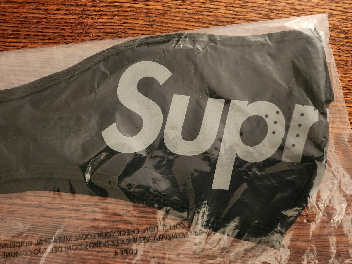 Supreme Black Facemask Windstopper Ski Mask Logo New | eBay Supreme Black Facemask Windstopper Ski Mask Logo New | eBay