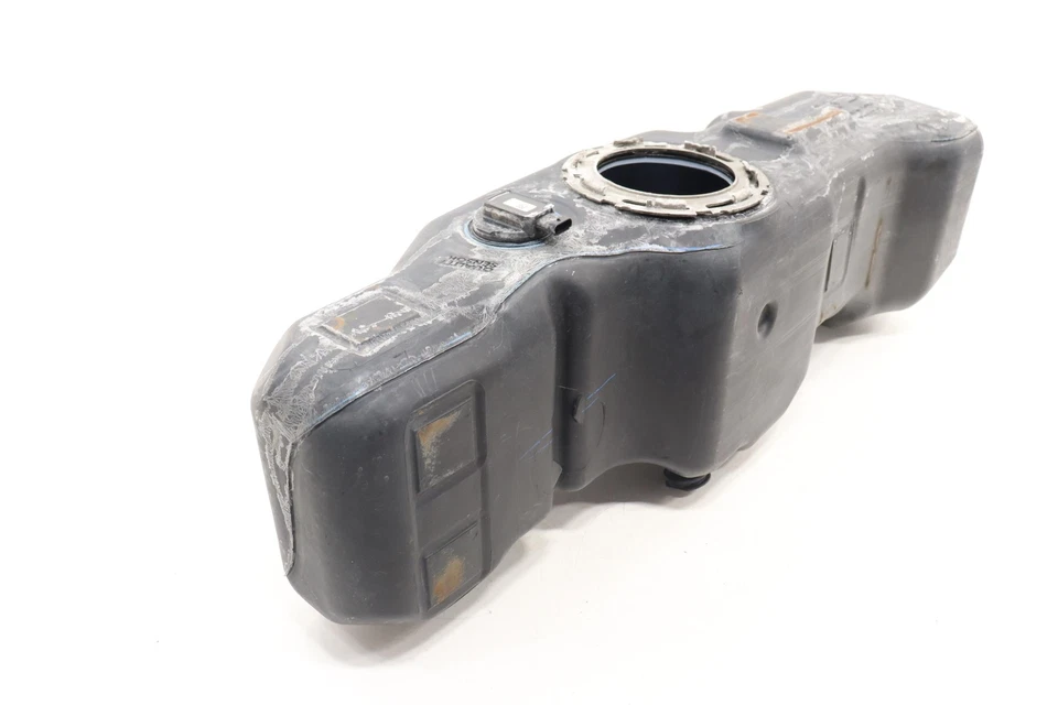 2013-2024 RAM 4500 6,7 L tanque de combustible depósito botella de almacenamiento OEM 68353833AD Foto 2 de 4