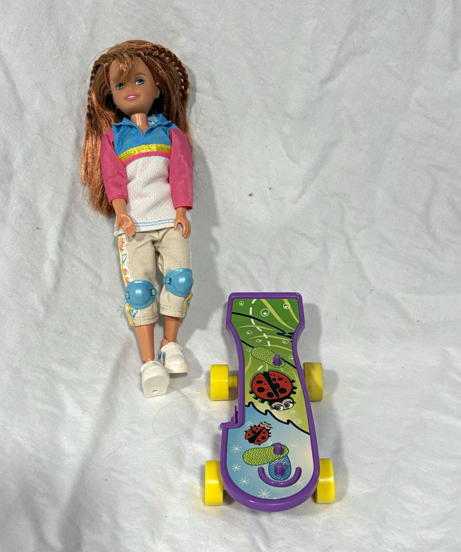 1999 Awesome Whitney Skateboarding Barbie incomplete set