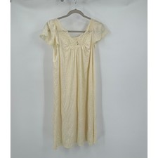 Shadowline Women Vintage Coquette Lace Trim Nylon Nightgown Sz S Feminine Dainty