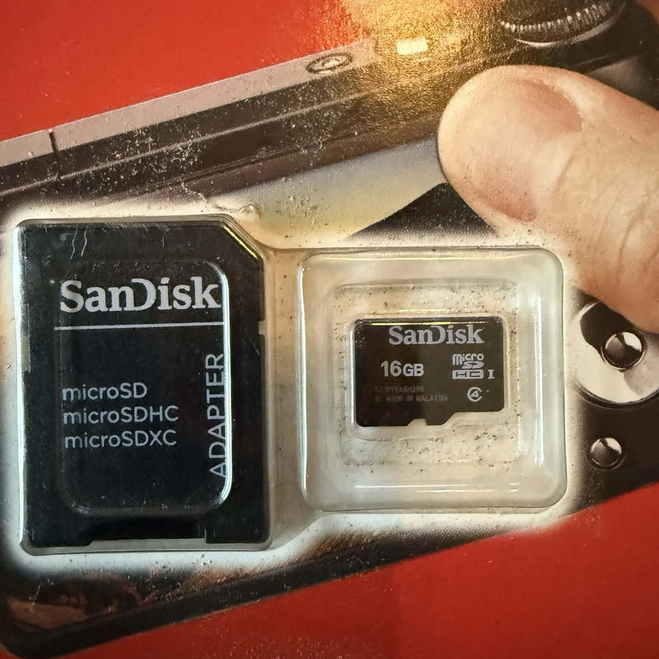 SanDisk 16GB Micro SDHC Card with Adapter New - Image 2 of 4