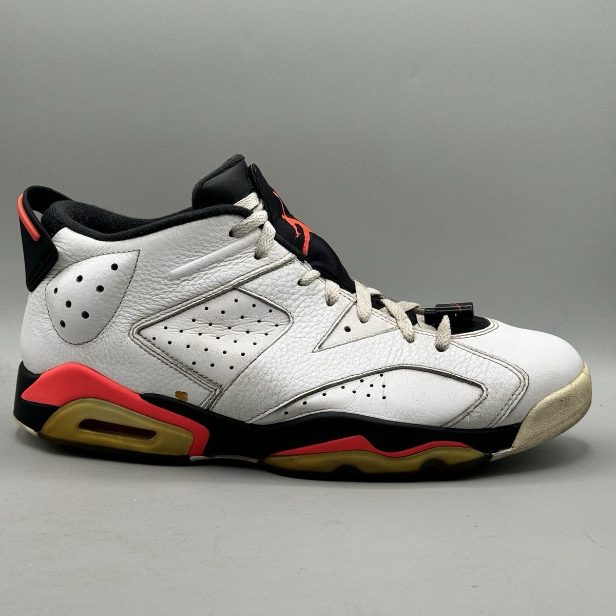Air Jordan 6 Men Size 11 White Infrared Basketball Shoes  display picture 2