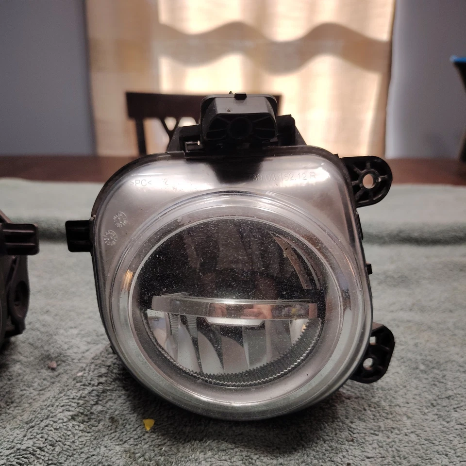 2014 2015 2016 2017 2018 BMW X4 F26 conjunto esquerdo e direito farol de neblina LED fabricante de equipamento original - Imagem 3 de 4