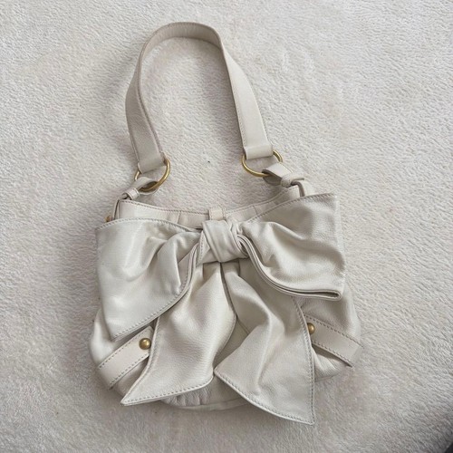 Yves Saint Laurent YSL Shoulder Bag Leather White Authentic F0313820