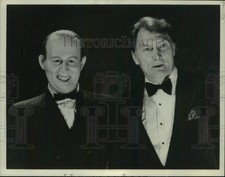 1981 Press Photo Jack Palance and wax Robert Ripley; 