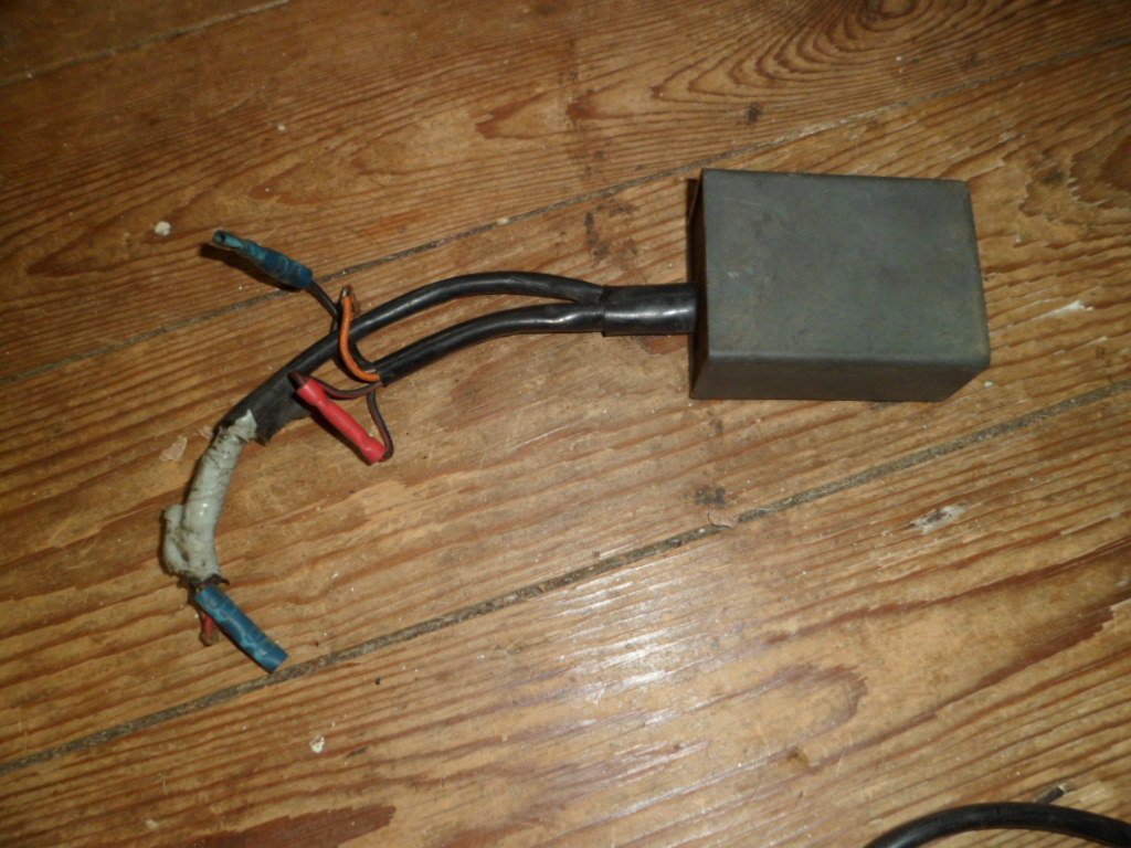 YAMAHA YZ 125 YZ125 77 78 CDI IGNITER BOX ECU IGNITION UNIT TIA0137