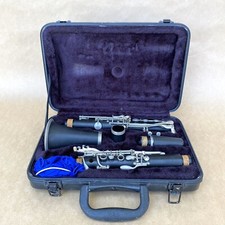 Mark II Vintage Black Clarinet Complete W/ Case  Mouthpiece, NICE