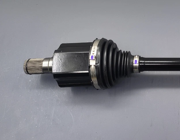 Eje CV 36003638 31325852 36010126 para Volvo V60 II/XC60 II/V90 II/XC90 II Foto 2 de 3