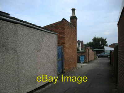 Foto 6x4 Rugby-Wells Street Back Lane abseits der Wells Street. c2008